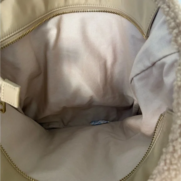 STONEY CLOVER LANE Cozy Teddy Tan Tote Bag! - Picture 7 of 7